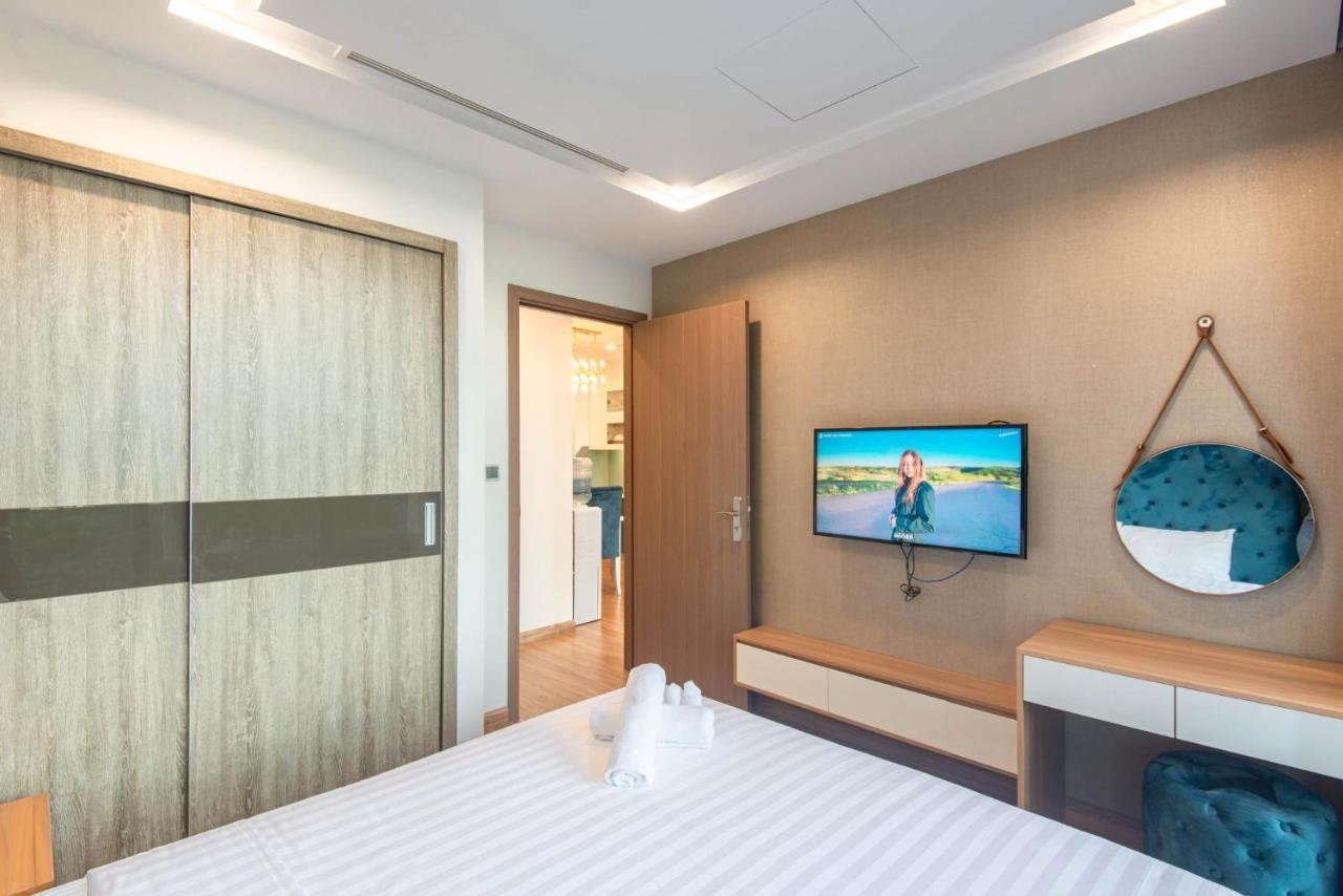 Luxury Serviced Apartment Vinhomes Metropolis Premium Hanoi Eksteriør bilde