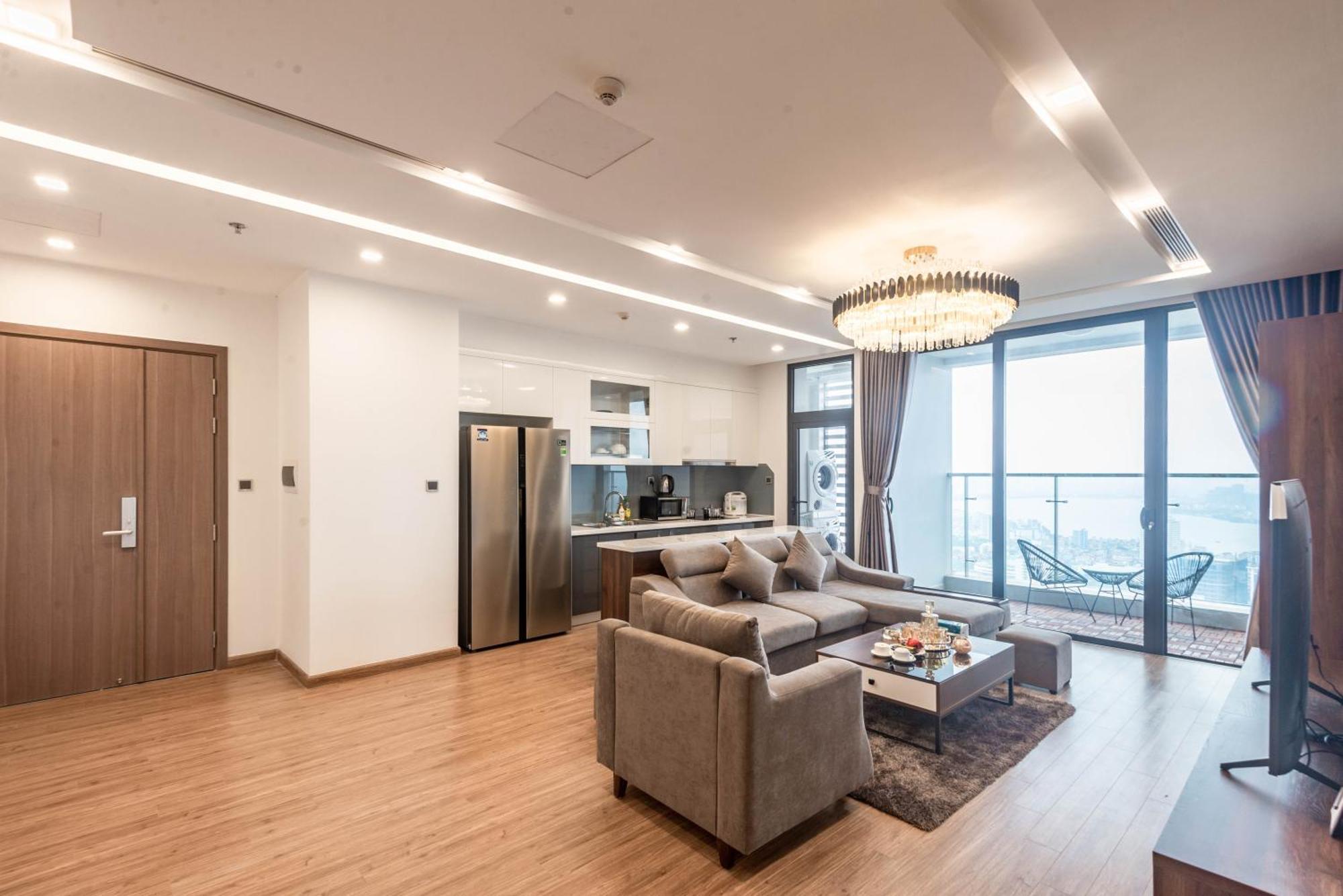 Luxury Serviced Apartment Vinhomes Metropolis Premium Hanoi Eksteriør bilde