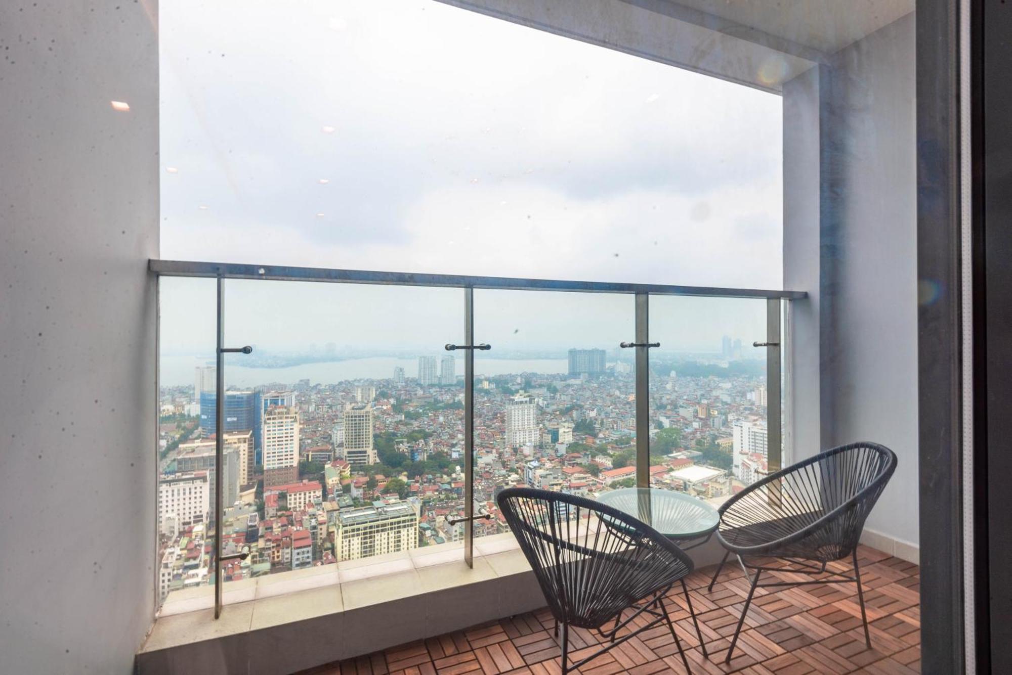 Luxury Serviced Apartment Vinhomes Metropolis Premium Hanoi Eksteriør bilde