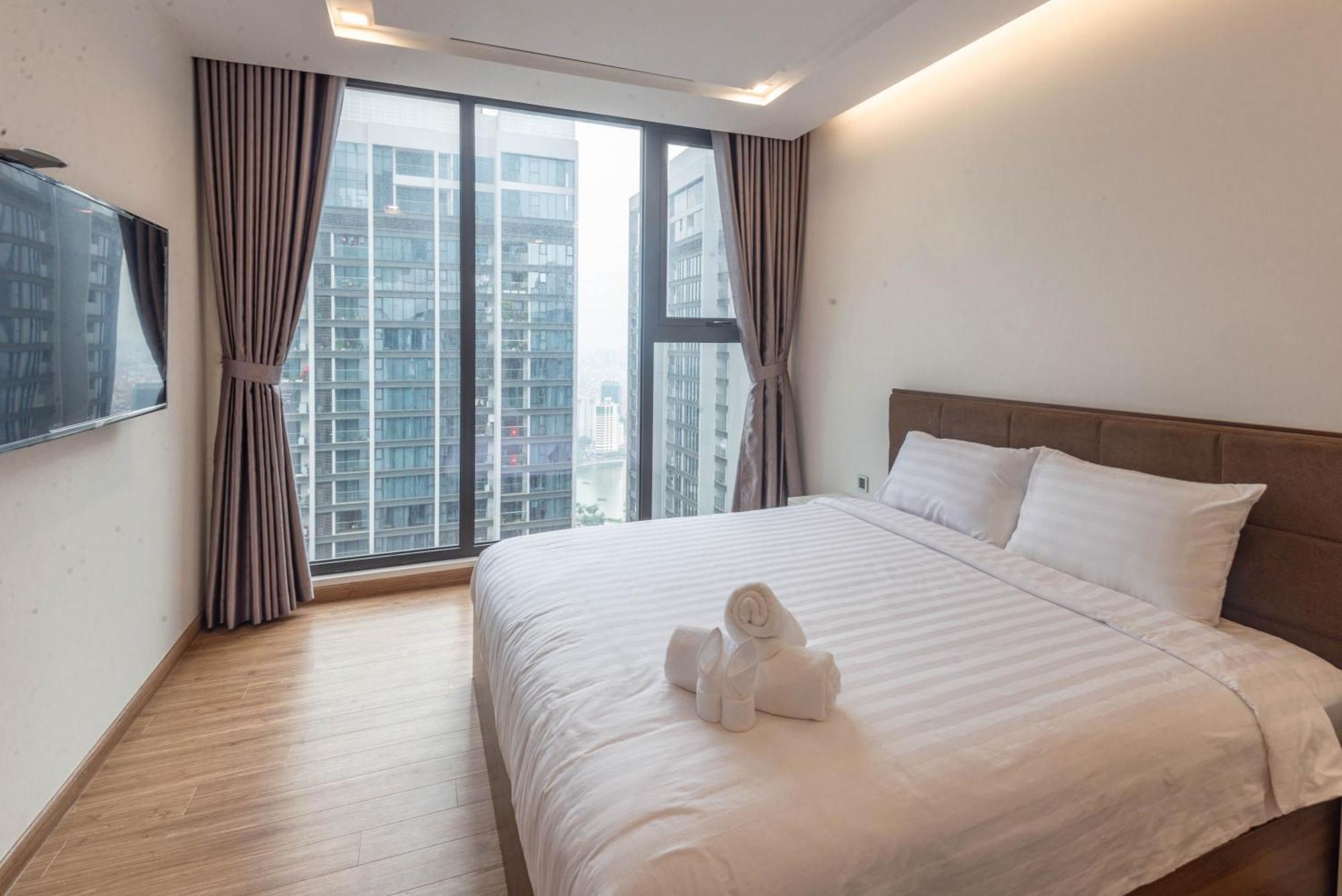 Luxury Serviced Apartment Vinhomes Metropolis Premium Hanoi Eksteriør bilde