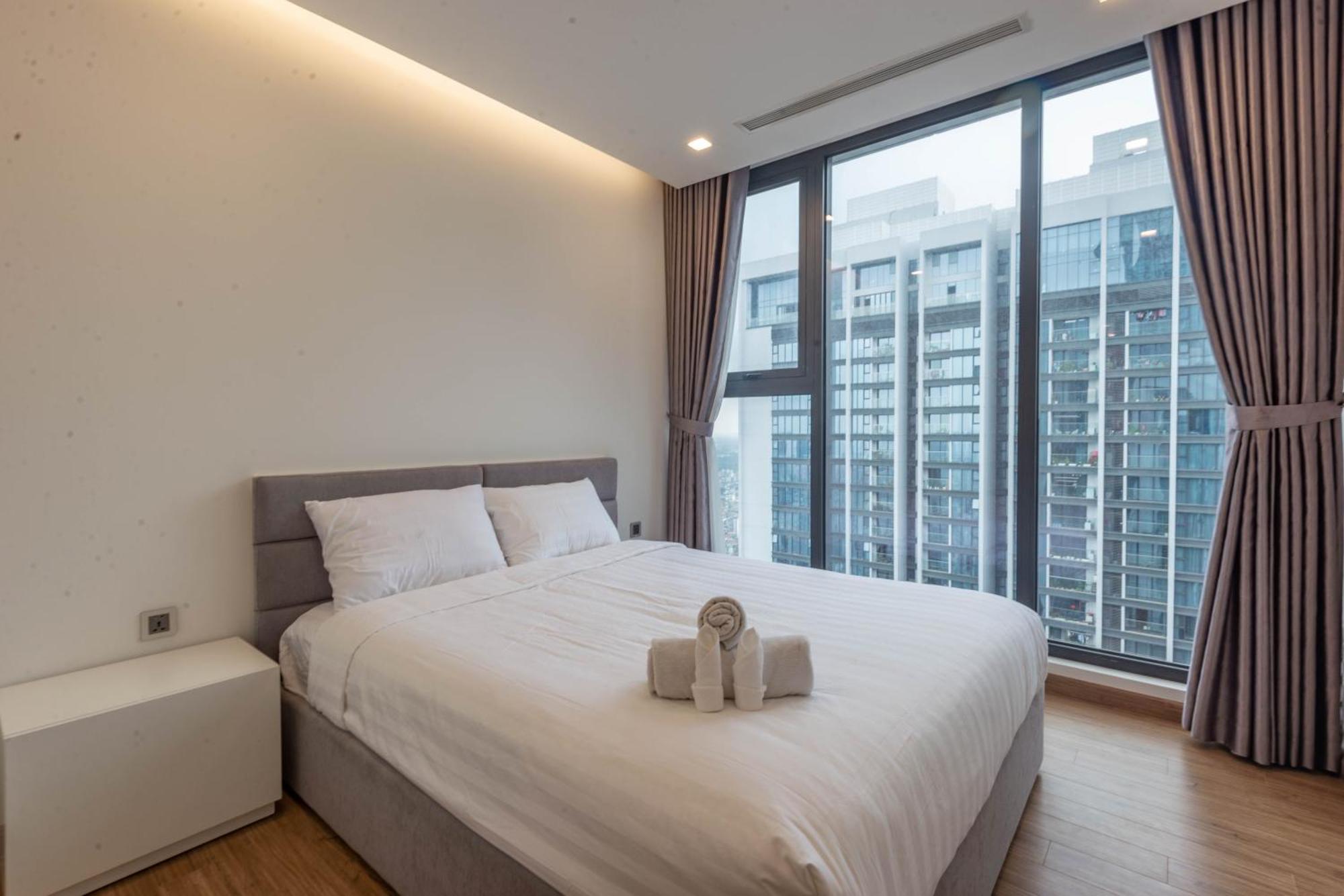 Luxury Serviced Apartment Vinhomes Metropolis Premium Hanoi Eksteriør bilde