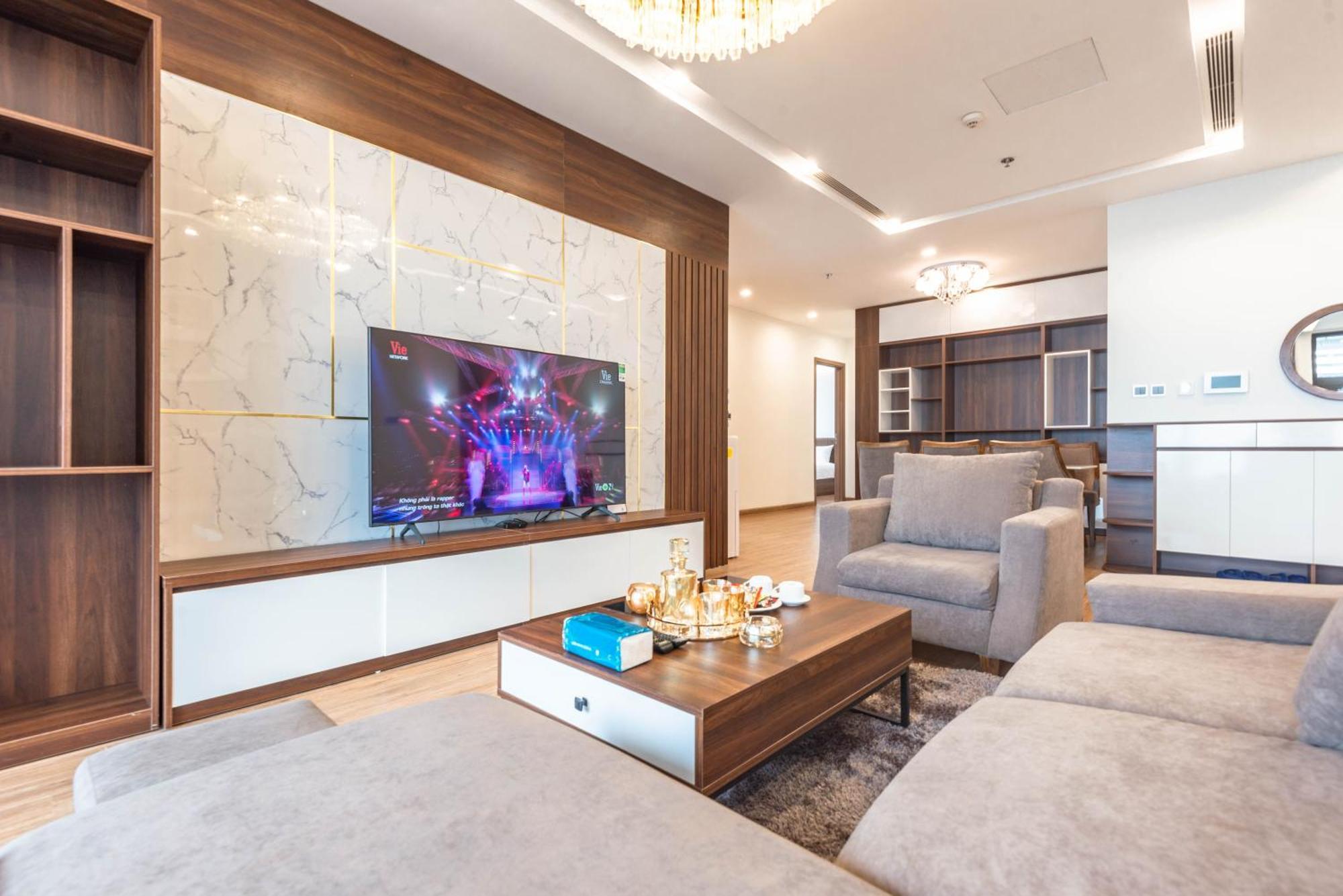 Luxury Serviced Apartment Vinhomes Metropolis Premium Hanoi Eksteriør bilde